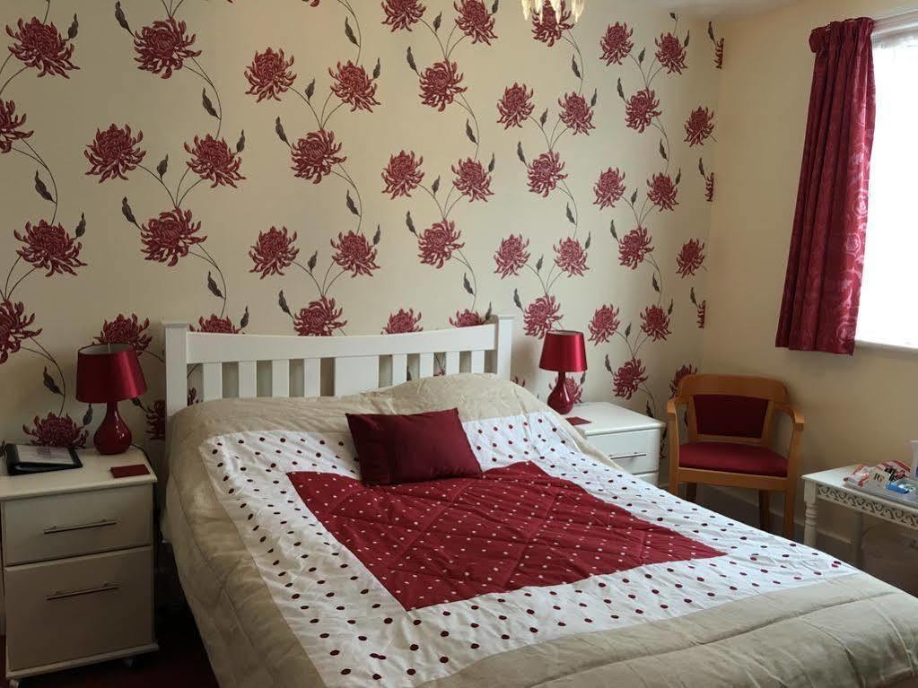 The Cherry Tree Guest House Истборн Екстериор снимка