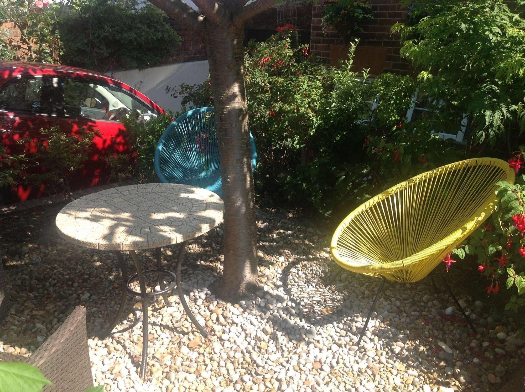 The Cherry Tree Guest House Истборн Екстериор снимка