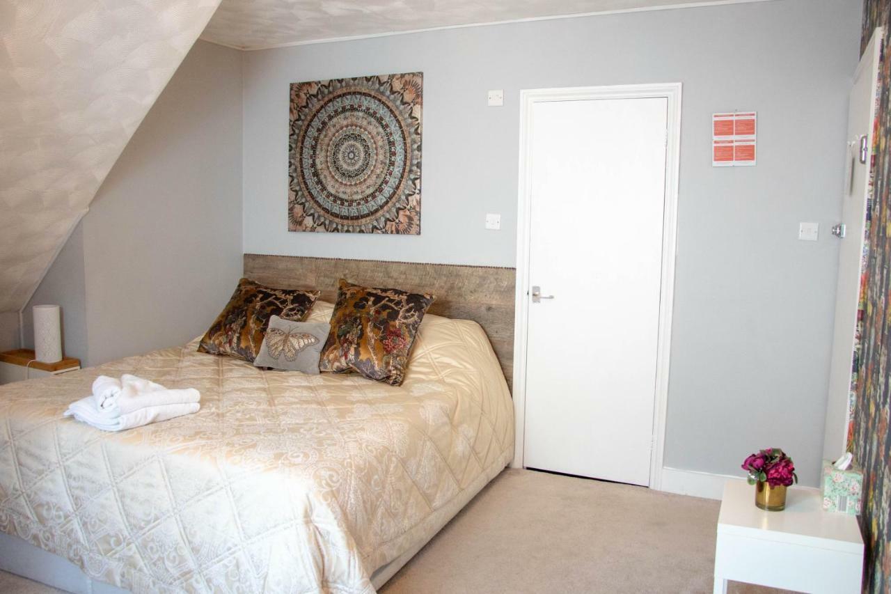 The Cherry Tree Guest House Истборн Екстериор снимка