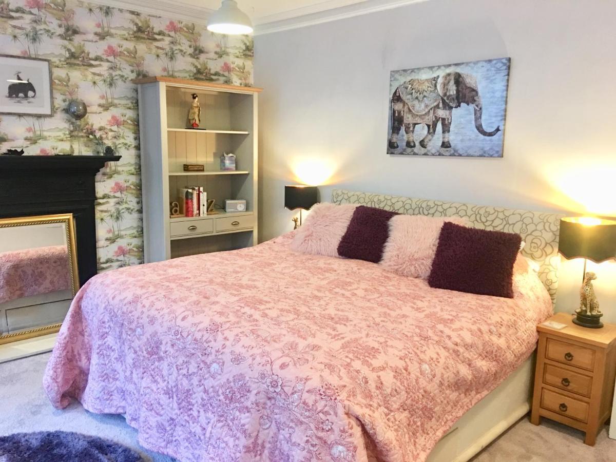 The Cherry Tree Guest House Истборн Екстериор снимка